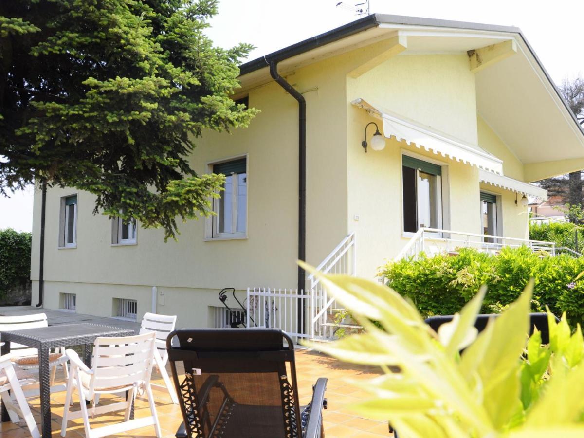 Belvilla By Oyo Porto Quarantaquattro Lazise Luaran gambar