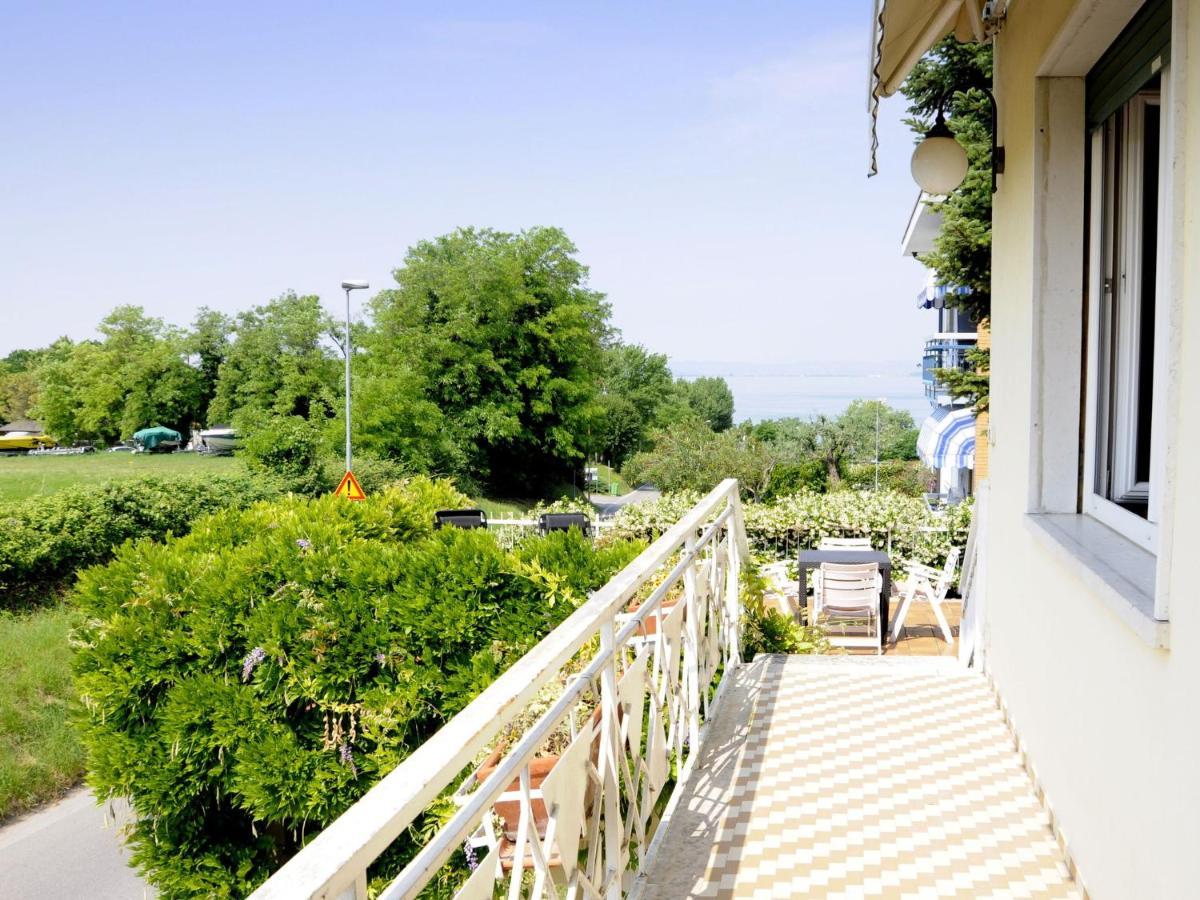 Belvilla By Oyo Porto Quarantaquattro Lazise Luaran gambar